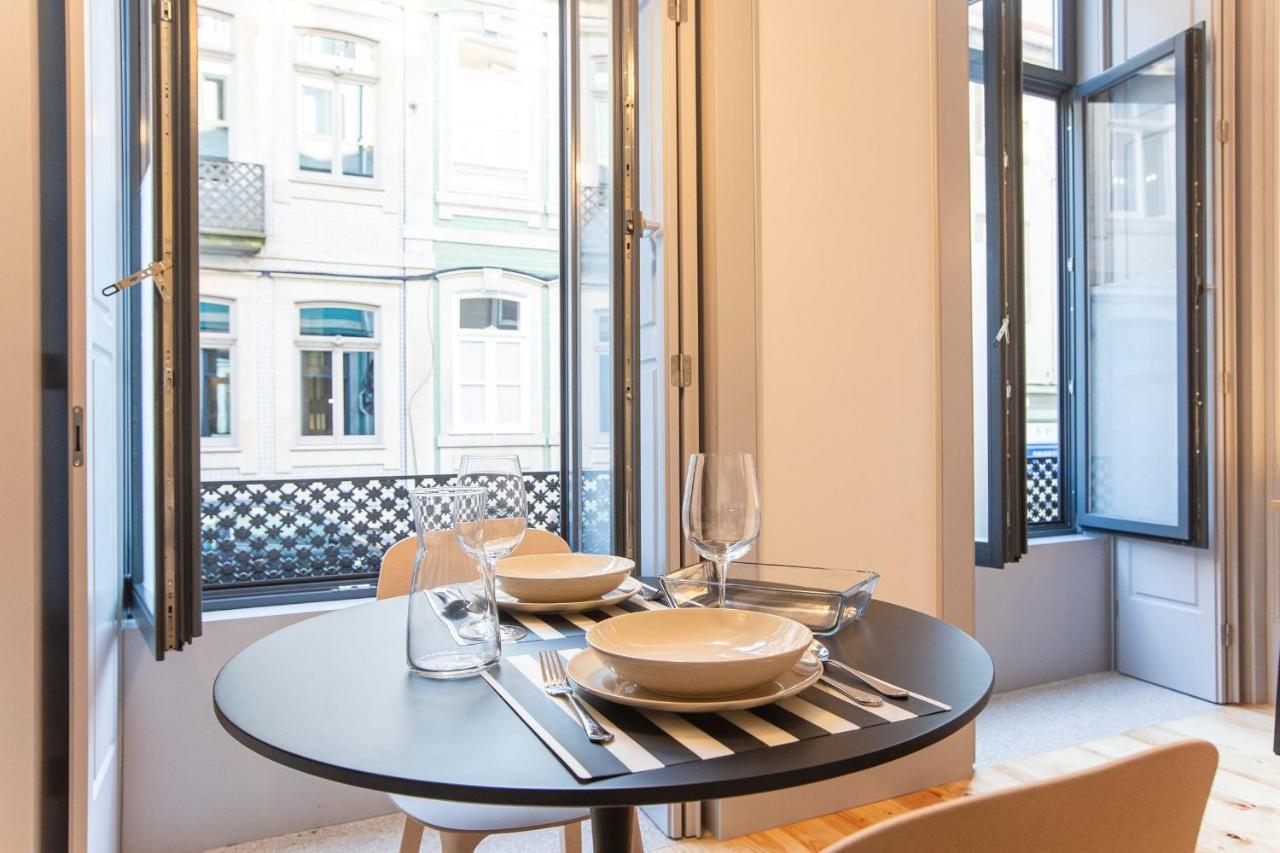 Modern Retro Downtown By Lovelystay OOporto Exterior foto